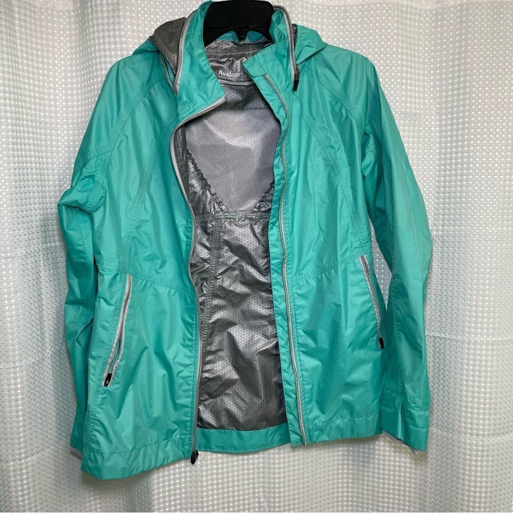 Avalanche Rain Jacket